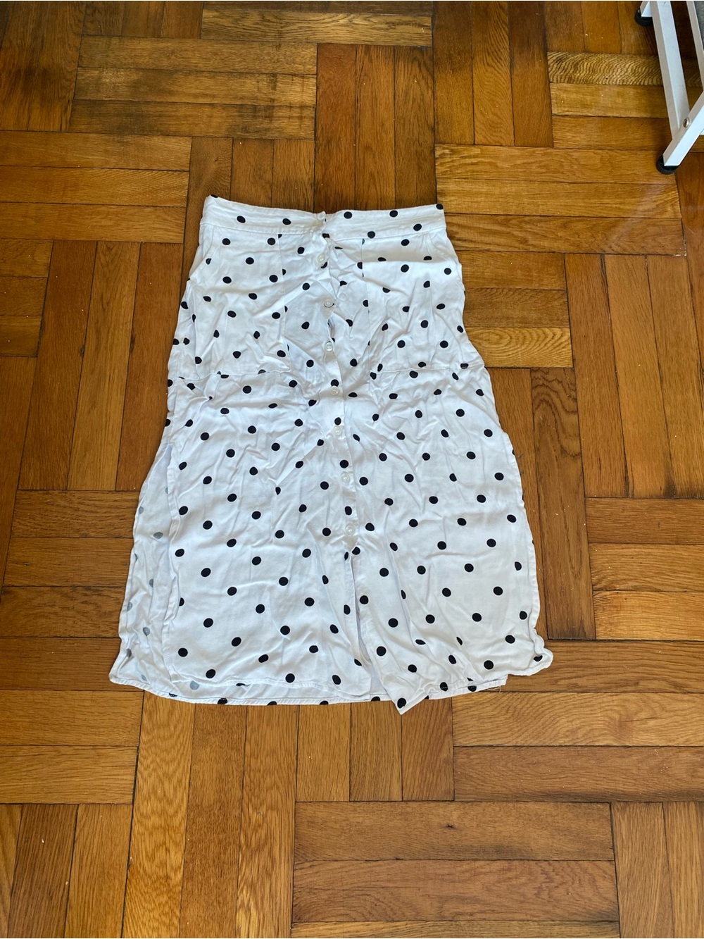 Forever 21 White & Black Polka Dot Button Front Midi Skirt Size S